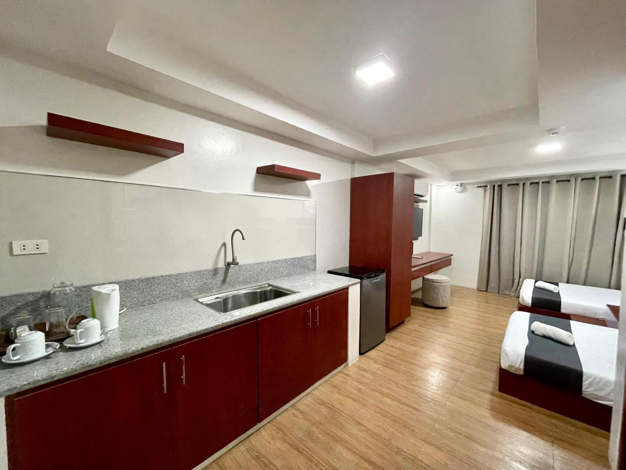 Staycation Hotel San Jose (Nueva Ecija) Exterior foto