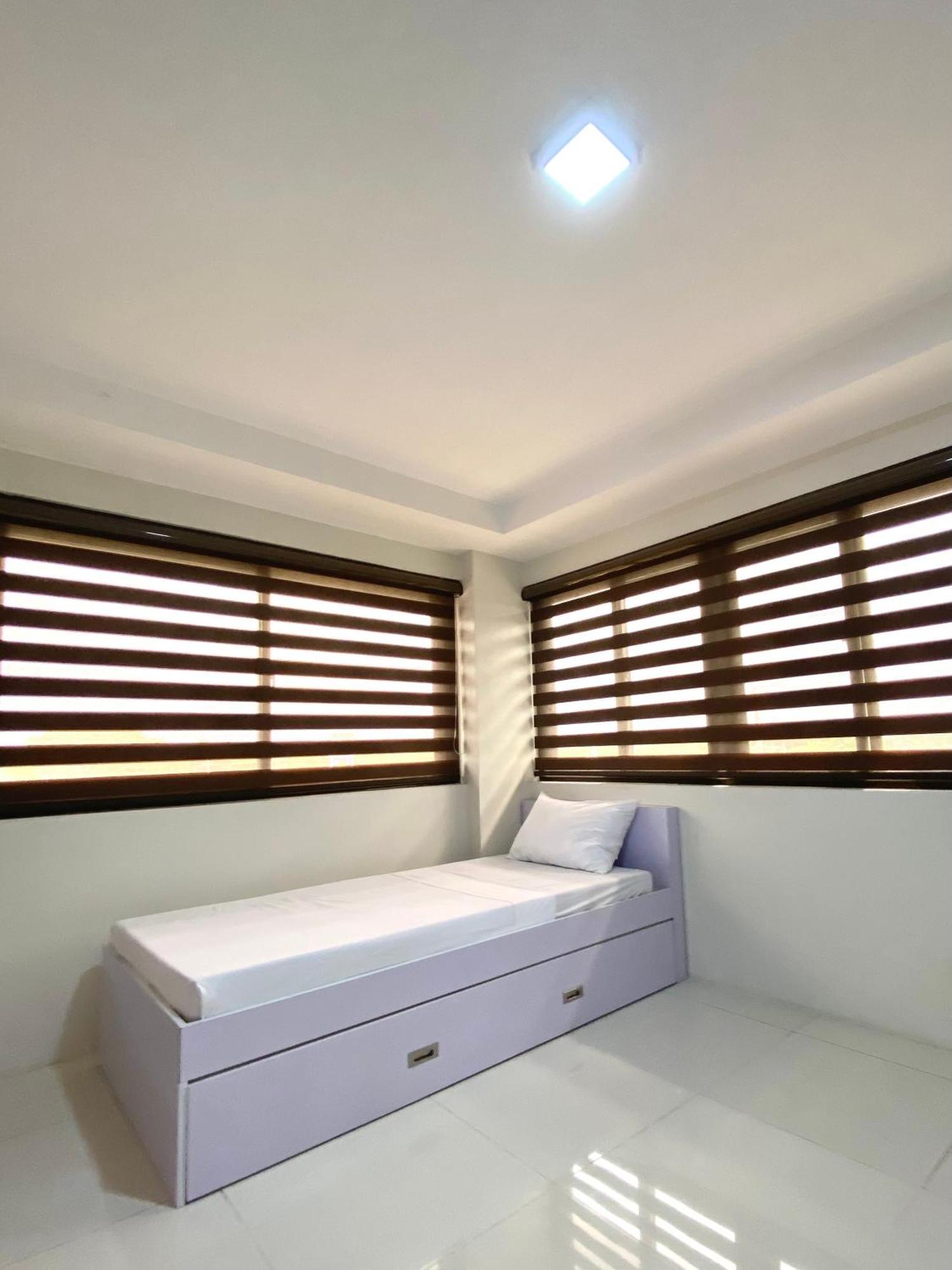 Staycation Hotel San Jose (Nueva Ecija) Exterior foto