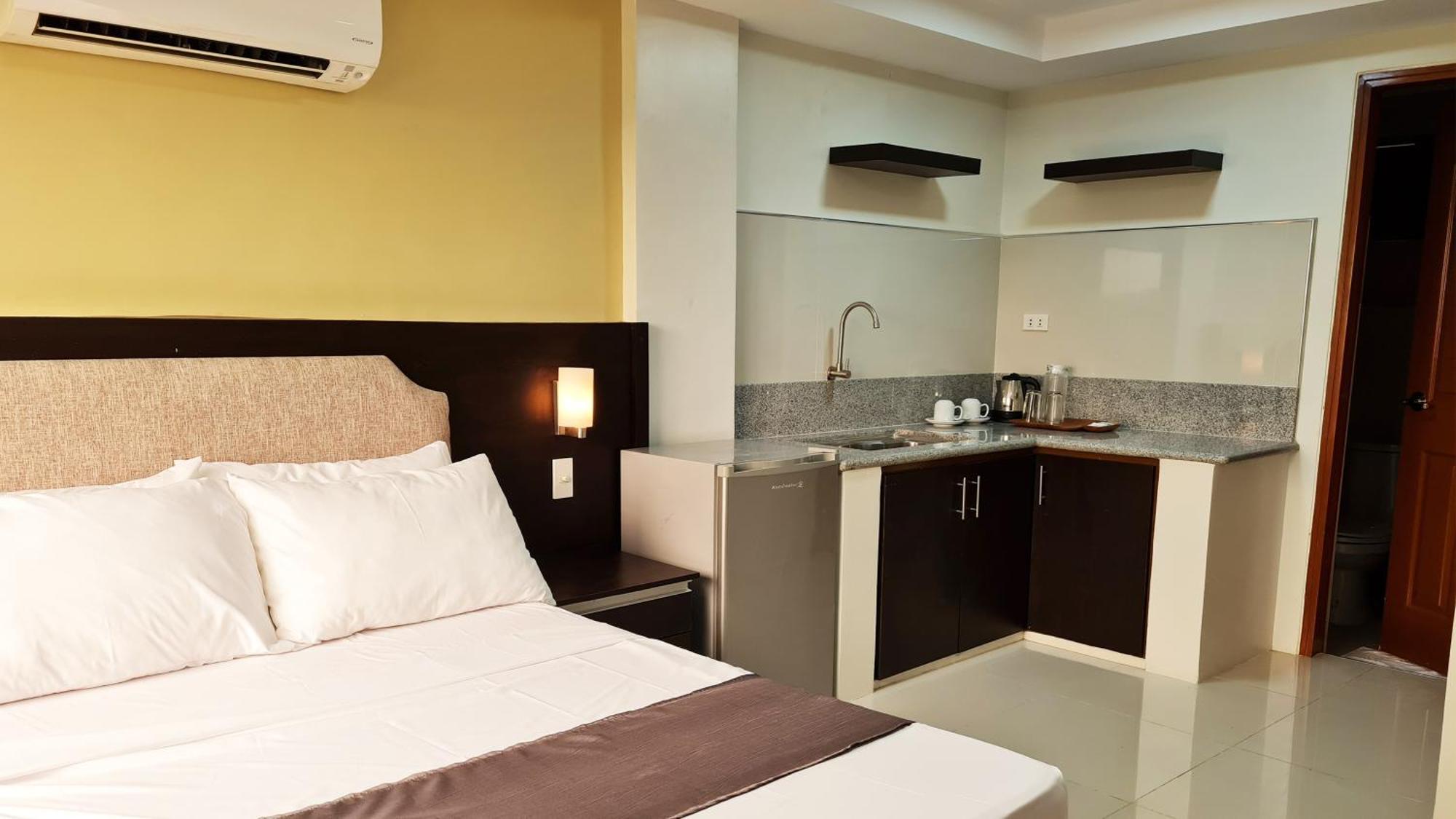 Staycation Hotel San Jose (Nueva Ecija) Exterior foto